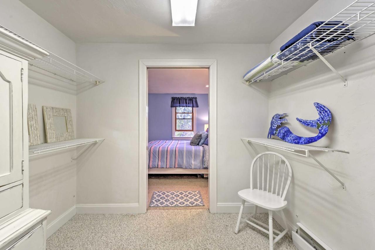 Nautical Bourne Apartment - 2 Mi To Monument Beach Экстерьер фото