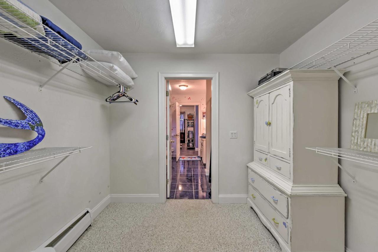 Nautical Bourne Apartment - 2 Mi To Monument Beach Экстерьер фото